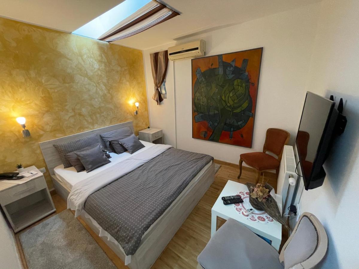 Tepic Garni Hotel Temerin Екстериор снимка