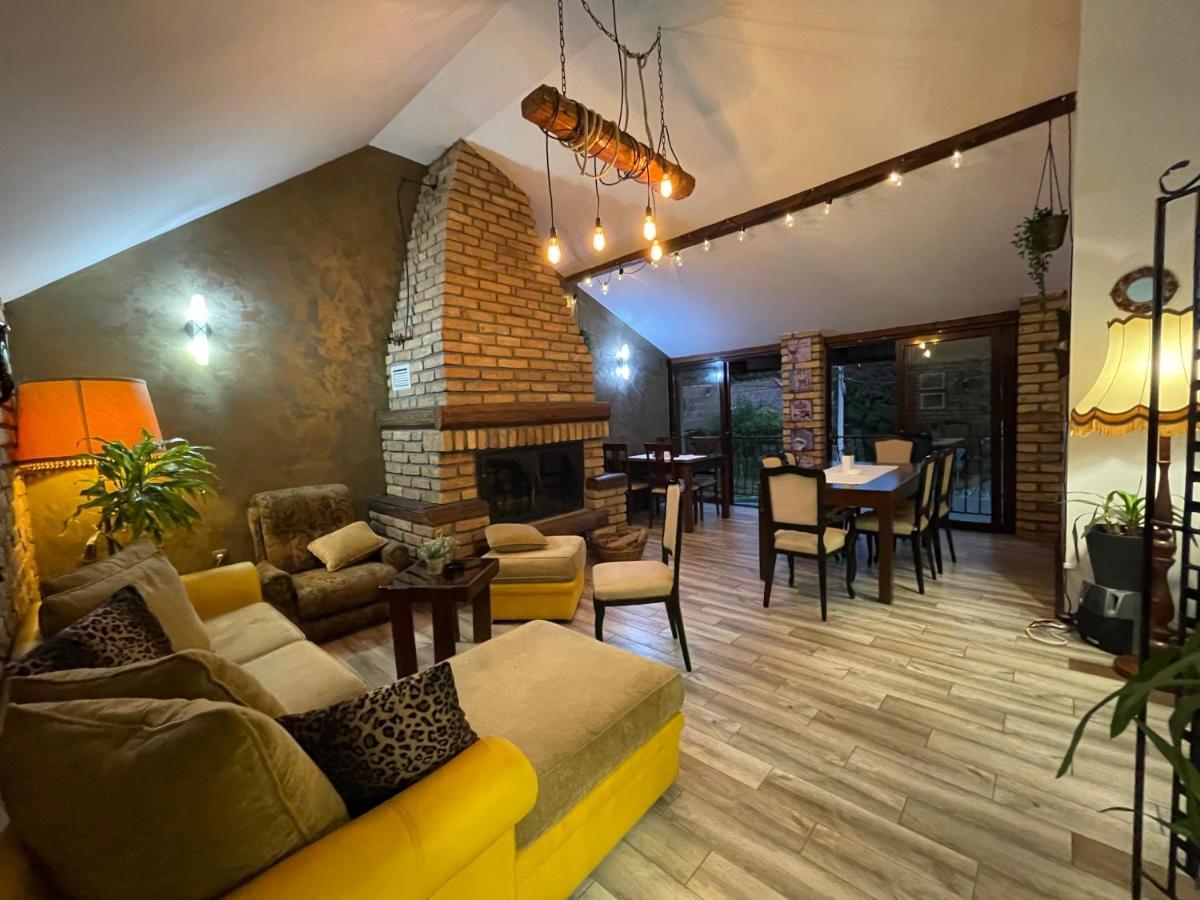 Tepic Garni Hotel Temerin Екстериор снимка