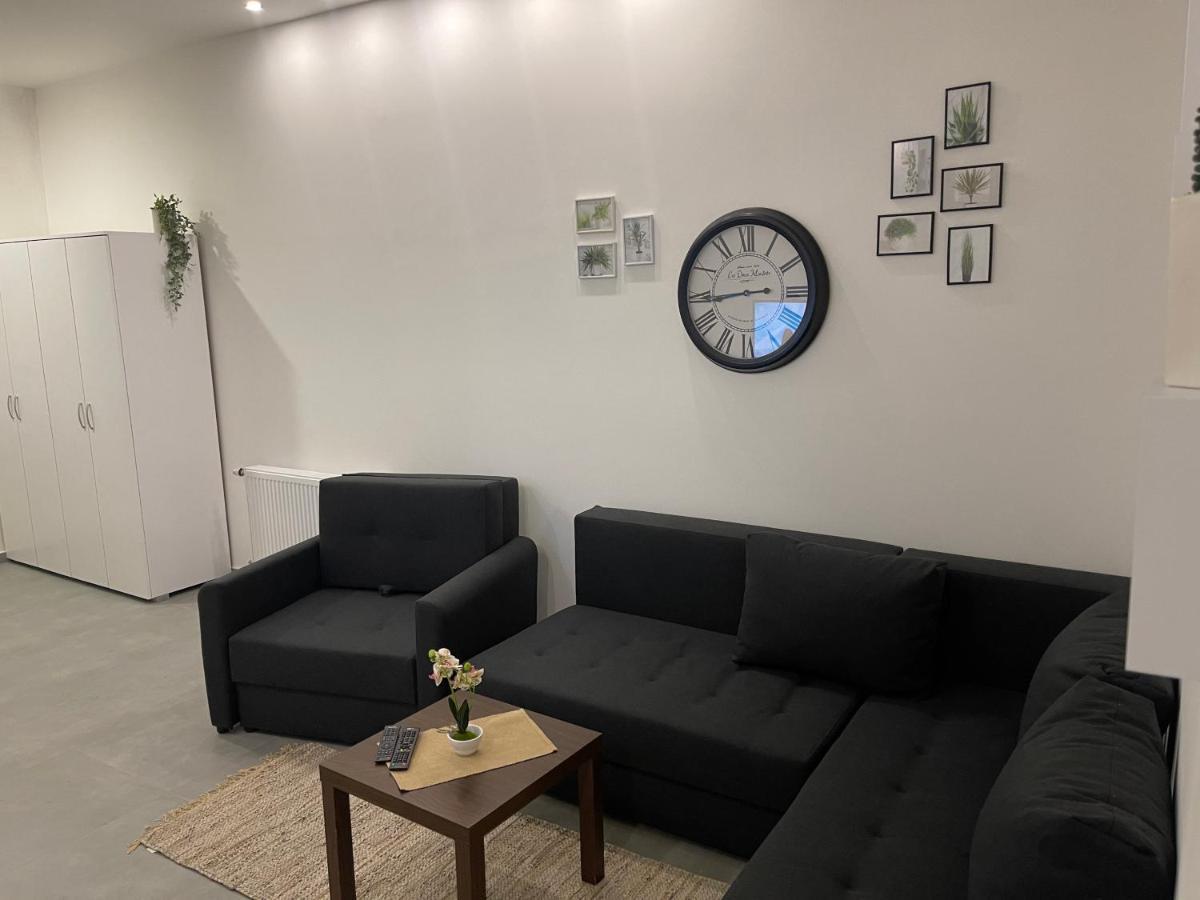 Tepic Garni Hotel Temerin Екстериор снимка