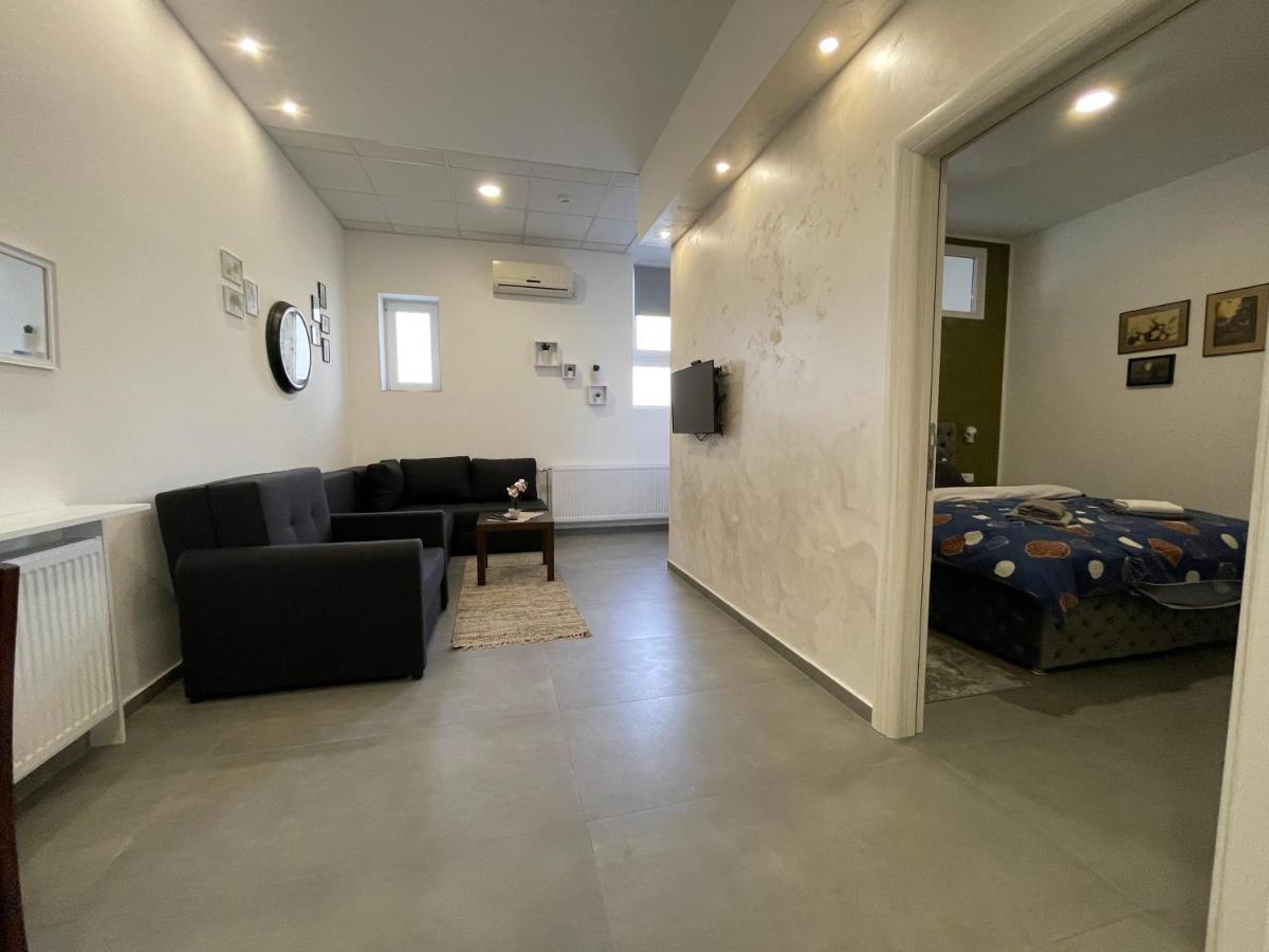 Tepic Garni Hotel Temerin Екстериор снимка
